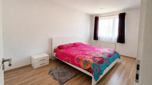 Foto - Reihenhaus in Adelsdorf zum Kaufen