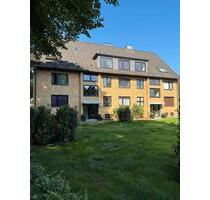 Potenzial: Citynahe EG-Wohnung (vermietet) - mit West Balkon - Hamburg Wandsbek