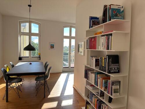 Foto - Untermiete ab Nov 2025 2-5 Monate B-Mitte: 2,5-Zi-Whg Südbalkon