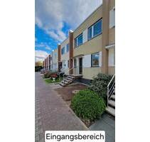 Reihenmittelhaus mit Garten - 1.900,00 EUR Kaltmiete, in Berlin (PLZ: 13591) Spandau