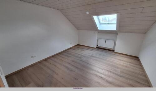Foto - 2.5 Zimmer Dachgeschoßwohnung zur Miete in Straubing