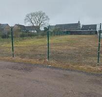 Vermiete 570qm Grundstück Teileingezäunt Lagerplatz, Abstellplatz - Peterswald-Löffelscheid