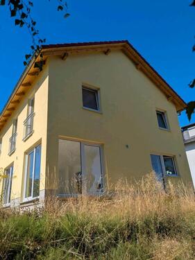 Foto - Einfamilienhaus schöne Natur gute Infrastruktur