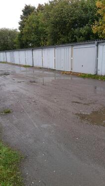 Foto - Garagenstellplatz für 2 Motorräder Garage Winterstellplatz Krad