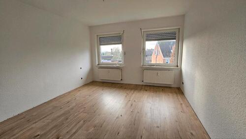 Foto - 4-Zimmer Wohnung - 850,00&nbsp;EUR Kaltmiete, ca.&nbsp; 96,00&nbsp;m&sup2;