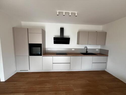 Foto - 3 Zimmer Wohnung bei Lüneburg - 1.590,00&nbsp;EUR Kaltmiete, ca.&nbsp; 73,00&nbsp;m&sup2;
