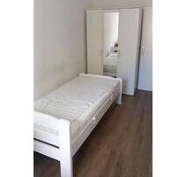 WG Zimmer zu vermieten - 330,00&nbsp;EUR Kaltmiete, ca.&nbsp; 10,00&nbsp;m&sup2; in Dessau-Roßlau (PLZ: 06842)