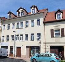 ! Kleines 2,5 Zi. Wohnung am Markt von Groitzsch, bei Leipzig !