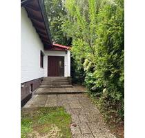 Schöner Bungalow mit extra viel Platz - Hamburg Billstedt