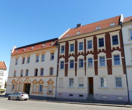 Foto - Renovierte 3-Zmmer DG-Wohnung zu vermieten