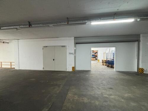 Foto - Lagerfläche - 550,00 EUR Kaltmiete,