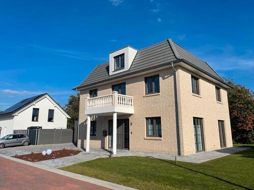 Foto - 5 Zimmer Einfamilienhaus zum Kaufen in Brake (Unterweser)