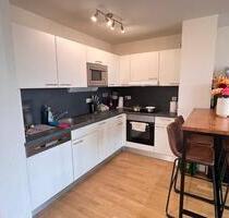 Helle, möblierte 2-ZW mit Balkon! - Leinfelden-Echterdingen