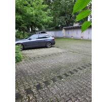 Auto-Stellplatz Parkplatz Westend Nähe Messeturm U4 - Frankfurt am Main Bockenheim