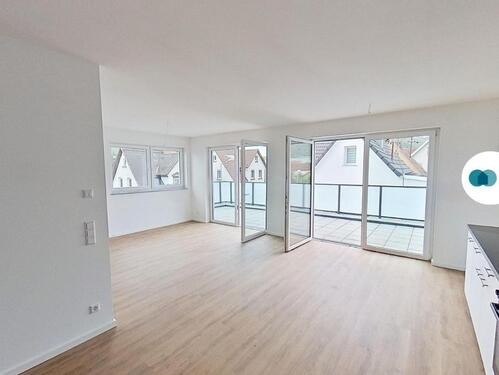 Foto - Großzügige 3-Zimmer-Wohnung mit Dachterrasse und Gäste-WC