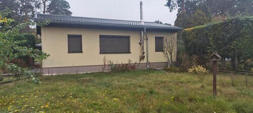 Foto - Grundstück mit Monteurunterkunft + LagerGaragen auf 1.400 m²