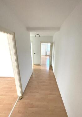 Foto - Wir vermieten eine gut geschnittene 3-Zimmer-Wohnung!
