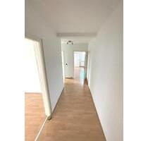 Wir vermieten eine gut geschnittene 3-Zimmer-Wohnung! - Braunschweig Wabe-Schunter-Beberbach
