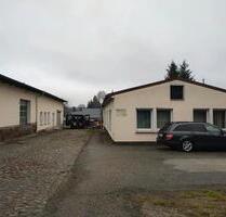 Büro mit Lagerhalle 200 m2 mit Stellplatz - Ebersbach-Neugersdorf