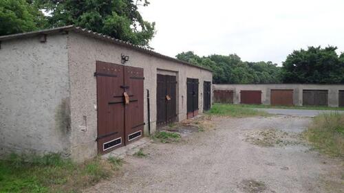 Foto - 17091 Tützpatz: einfache Garage mit Strom für 22,50 € mtl.