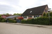 Foto - Einfamilienhaus mit Einliegerwohnung