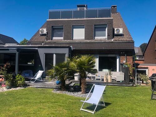 Foto - EFH+EW Freistehend mit 2 Garagen