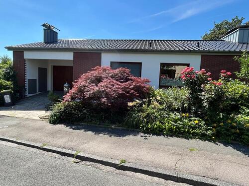Foto - Freistehendes Einfamilienhaus mit Fernblick