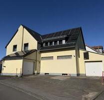 Großzügiges Wohnen mit Komfort, EBK und Garage in Odenthal-Glöbusch