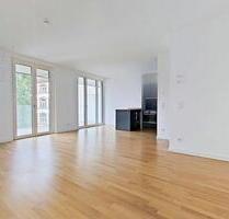 Stil & Komfort über den Dächern Berlins: 3-Zimmer-Penthouse mit Dachterrasse, moderner EBK und 2 Bädern am Hackeschen Markt