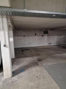 Foto - Tiefgaragenstellplatz - Haslangstraße Cusanusstraße