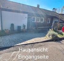 Freistehendes Einfamilienhaus in Bad Urach Sirchingen