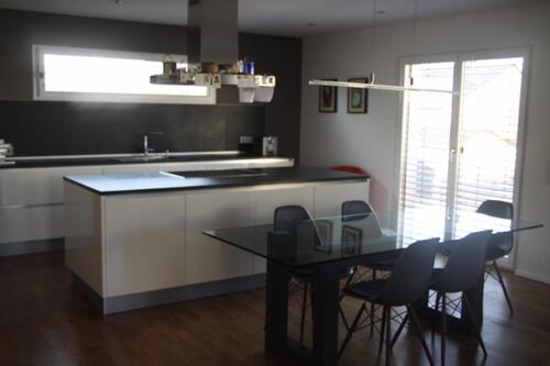 Foto - 4-Zimmer-Obergeschosswohnung in bester Lage in Haunwöhr