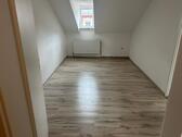 Foto - 3 Zimmer Dachgeschoßwohnung in Hof