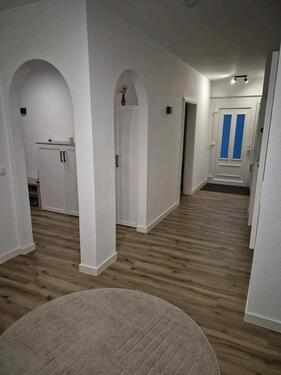 Foto - Helle 4-Zimmer Wohnung 106qm mit Terrasse, Garage & Smart Home