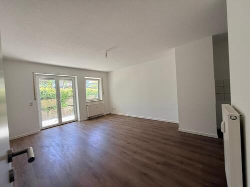 Foto - Frisch renovierte 2-Zimmer-Terrassenwohnung, sofort Verfügbar!