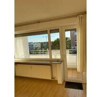 Helle 3-Zimmerwohnung mit Aussicht in München- Feldmoching