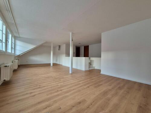 Foto - Einbauküche - frisch renovierte 3-Zi.-Wohnung (104 m²) + TG-Platz
