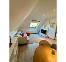 Möblierte 2 Zimmer Whg Gründerzeitviertel mit Balkon - Mönchengladbach