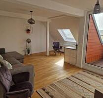 2-Zimmer-Dachgeschosswohnung mit Terrasse in Spandau - Berlin