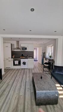 Foto - Stade: Wohnen auf Zeit, möbliertes Zimmer