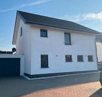 Modernes freistehendes EFH in Voerde-Friedrichsfeld - Voerde (Niederrhein)