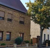 Doppelhaushälfte in Bitterfeld OT Holzweißig - Bitterfeld-Wolfen