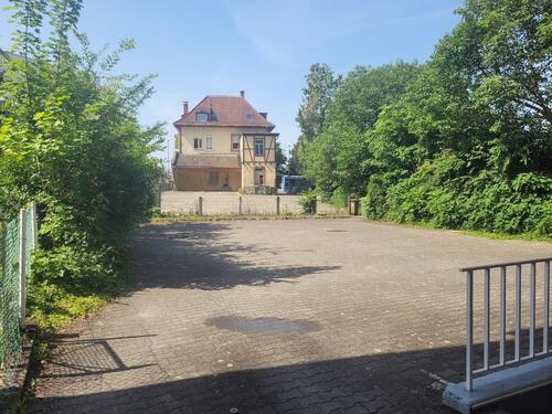 Foto - Günstiges 7-Zimmer-Haus in Weinheim