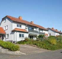Moderne 4-Zimmer- EG Wohnung mit Terrasse und Garten in ruhiger L - Körle
