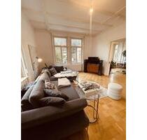 Stilvolle Altbauwohnung mit ca. 145 qm und Blick auf Karlshöhe zu vermieten - Stuttgart Stuttgart-Süd