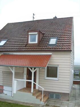 Foto - Einfamilienhaus - 1.400,00&nbsp;EUR Kaltmiete, ca.&nbsp; 118,00&nbsp;m&sup2;