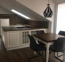 DG Wohnung teilmöbliert mit Balkon & Stellplatz in Berglern