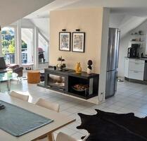 schöne Wohnung mit Kamin, Miele Einbauküche und Balkon - 113m² - Nauort
