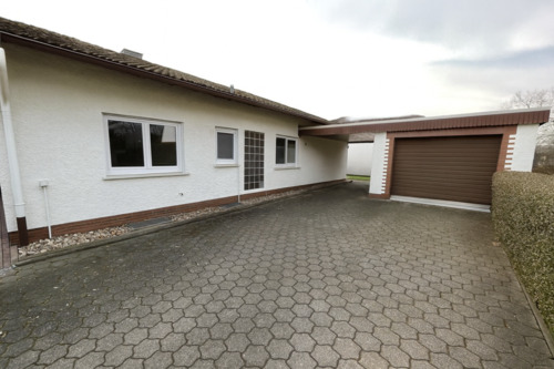 Foto - Exklusives Einfamilienhaus mit Gestaltungspotenzial - von Privat