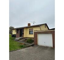 Einfamilienhaus mit Garten und Garage in ruhiger Wohngegend - Wolfhagen